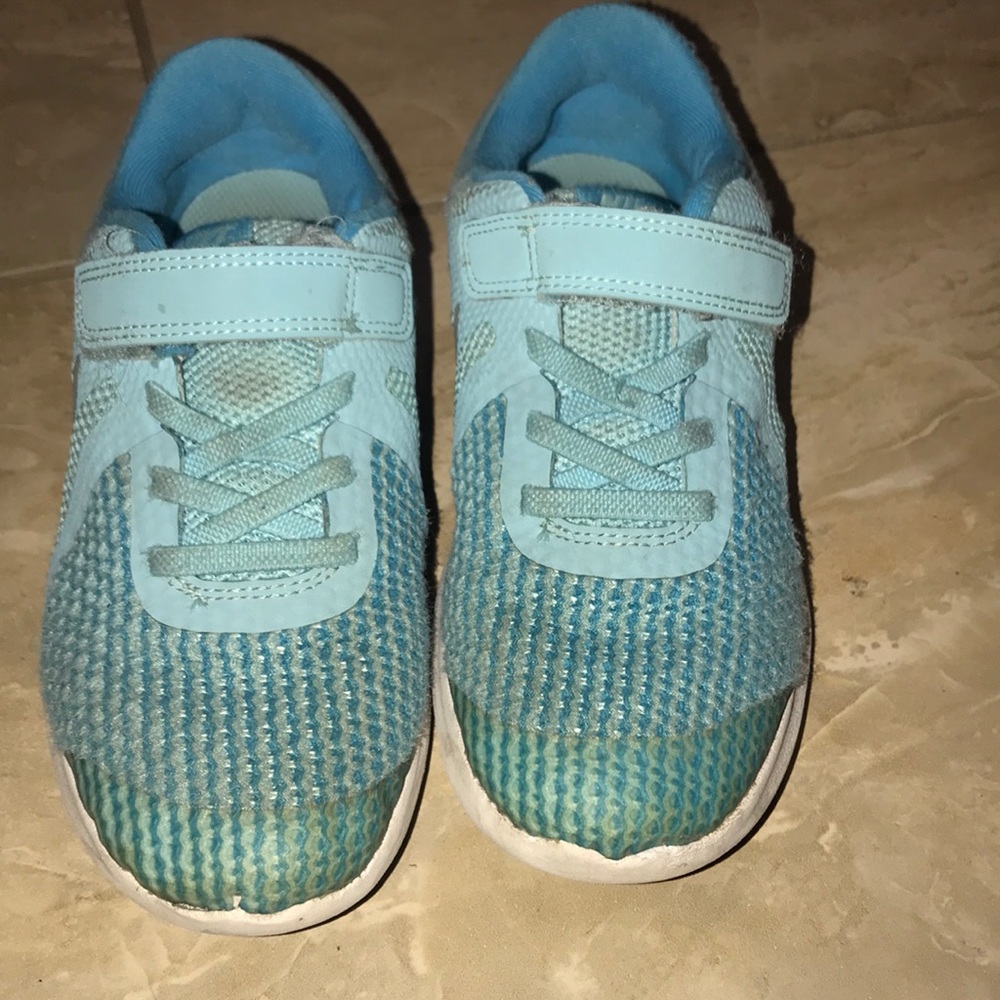 Girls Turquoise Sneakers